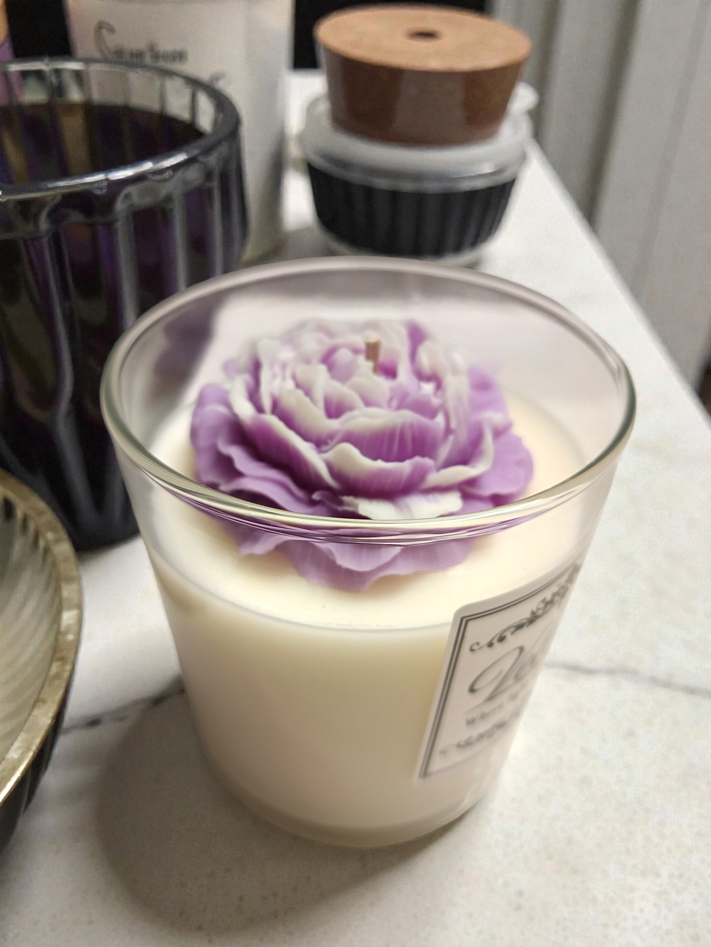 Χειροποίητο Κερί Σόγιας Baby Kiss – Floral Minimal Candle Velora Candles