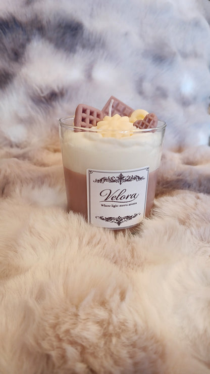 Χειροποίητο Κερί Σόγιας Dolce & Brownie – Luxury Dessert Candle Velora Candles